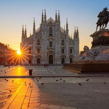 City Life House-Yellow San Siro & Duomo Apartment Milan Exterior photo